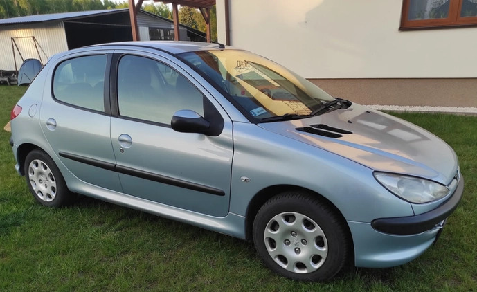 Peugeot 206 cena 12000 przebieg: 121000, rok produkcji 2005 z Biała Rawska małe 154